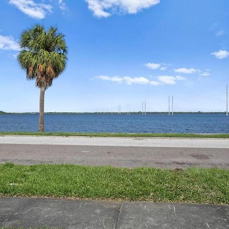 فيلا Mermaids Grotto Waterfront 1Br Apt With Bay View تامبا المظهر الخارجي الصورة